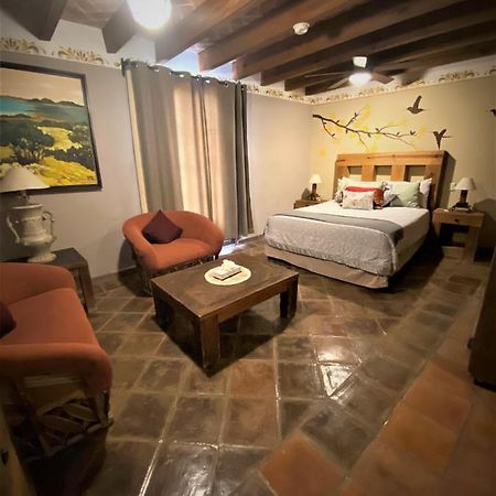 סאן מיגל דה אלנדה Hotel Ana Catalina And Suites מראה חיצוני תמונה