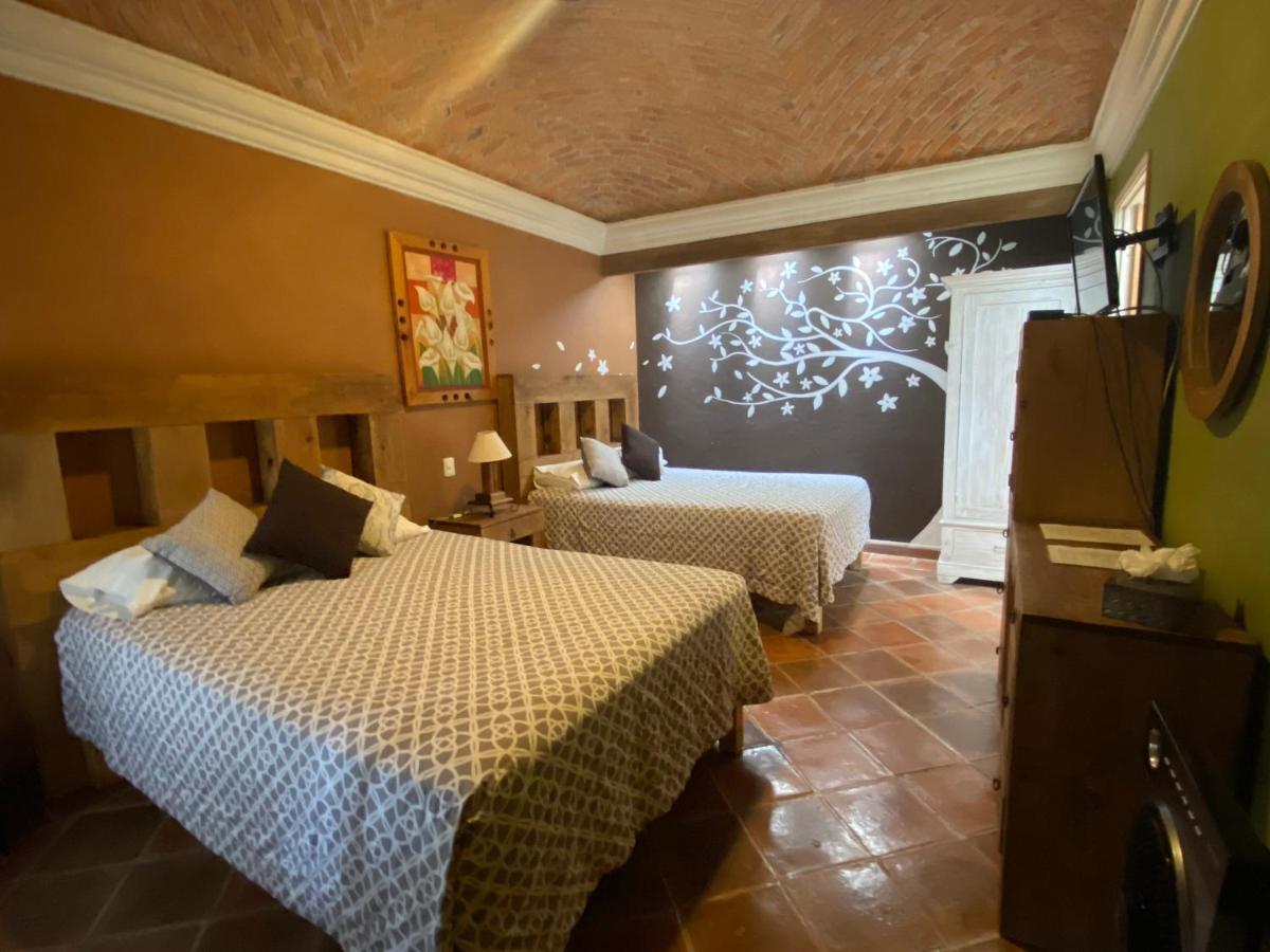 סאן מיגל דה אלנדה Hotel Ana Catalina And Suites מראה חיצוני תמונה