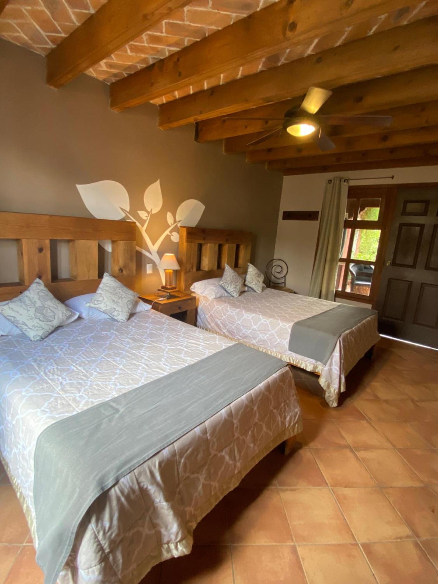 סאן מיגל דה אלנדה Hotel Ana Catalina And Suites מראה חיצוני תמונה